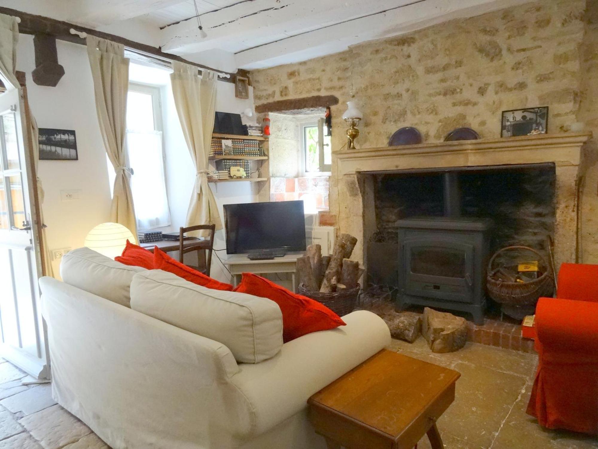 La Maison De Pierre Flavigny-sur-Ozerain Exterior foto